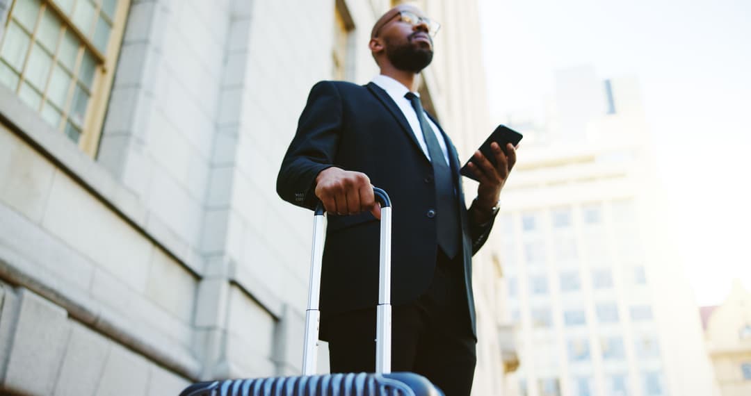 7 Essential Tips for Business Travelers to Stay Productive