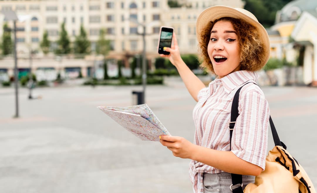 International Roaming Explained: What Travelers Need for 2025
