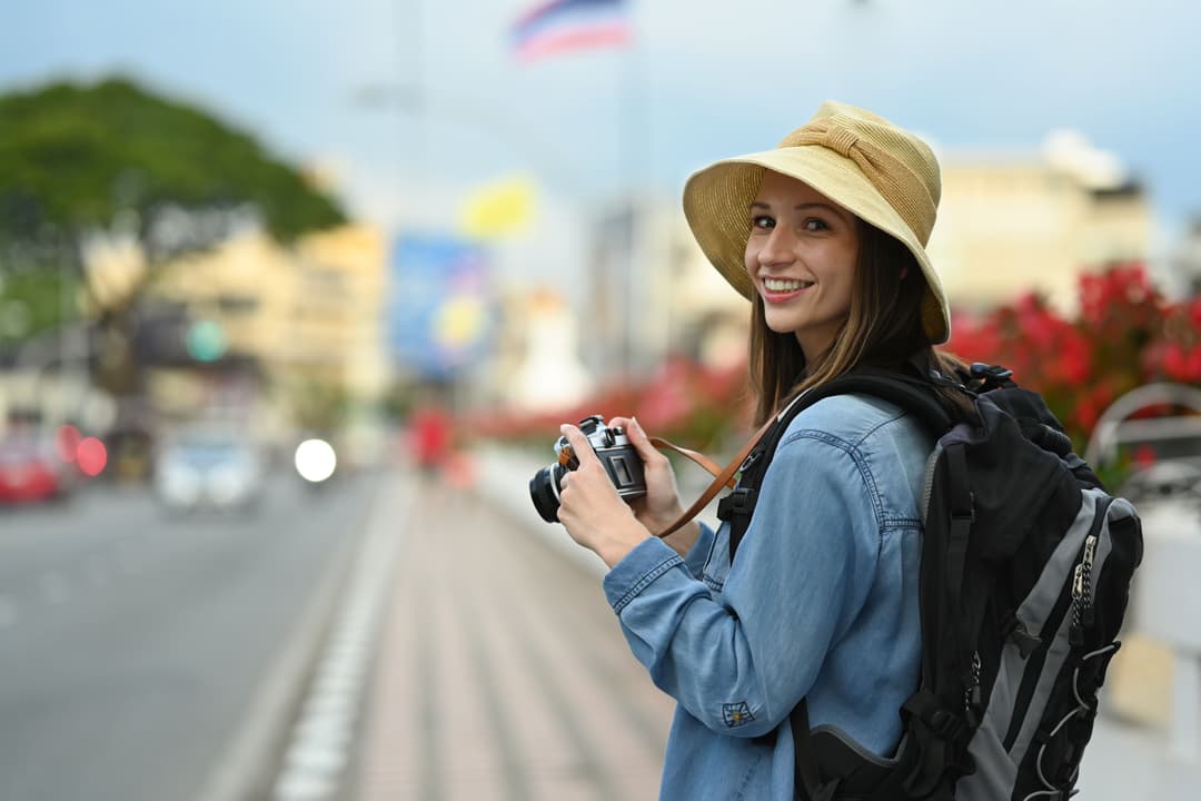 15 Essential Tips for Backpackers Travelling Asia